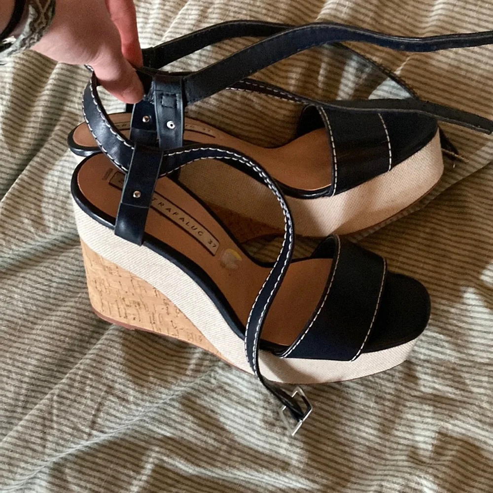 Wedges - Picture 1 of 4